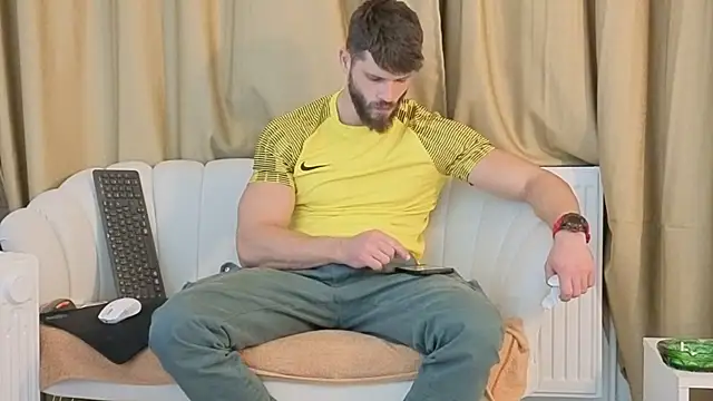 MauroTwin online show from 11/06/25, 06:34