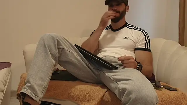 MauroTwin online show from 05/15/26, 05:11
