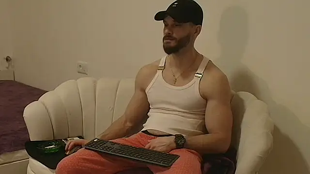 MauroTwin online show from 02/15/26, 06:07