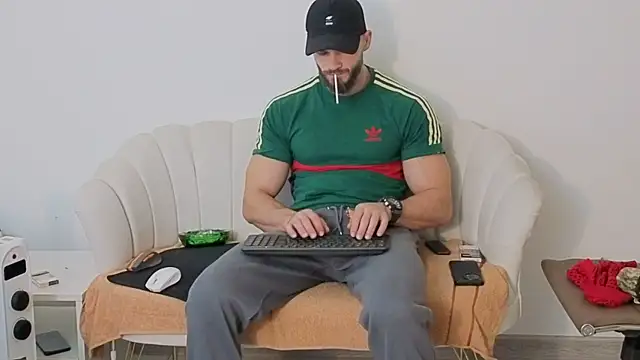 MauroTwin online show from 11/11/25, 06:03