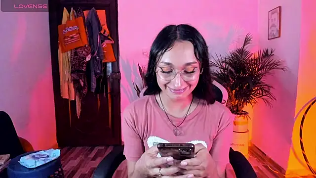 adrena 10 online show from 03/30/26, 09:49