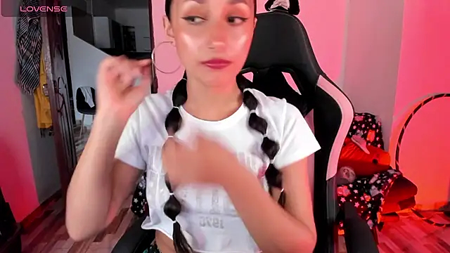 adrena 10 online show from 02/15/26, 09:36