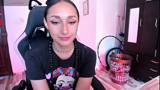 adrena 10 online show from 04/06/26, 02:40