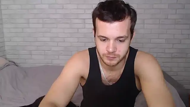 Snapshot of Alexxx_horny chatting on 10/14/25, 07:20 Alexxx horny online show from 10/14/25, 07:20