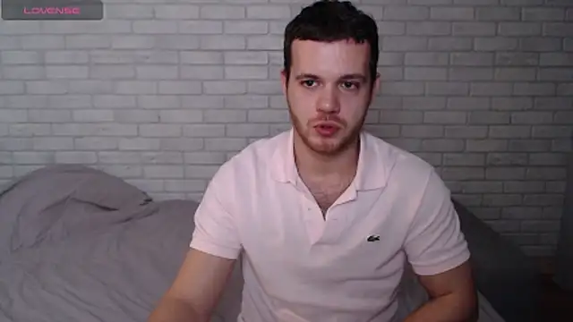 Snapshot of Alexxx_horny chatting on 11/30/25, 02:18 Alexxx horny online show from 11/30/25, 02:18