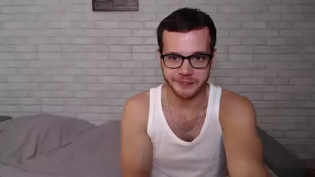 Snapshot of Alexxx_horny chatting on 10/06/25, 08:31 Alexxx horny online show from 10/06/25, 08:31