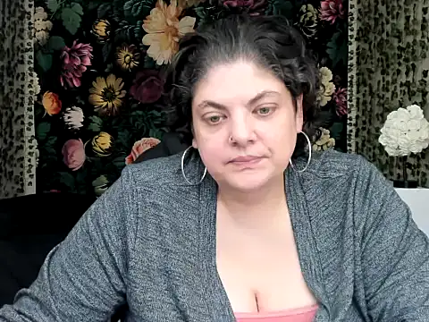 Exotic-Melons online show from 12/14/25, 08:03