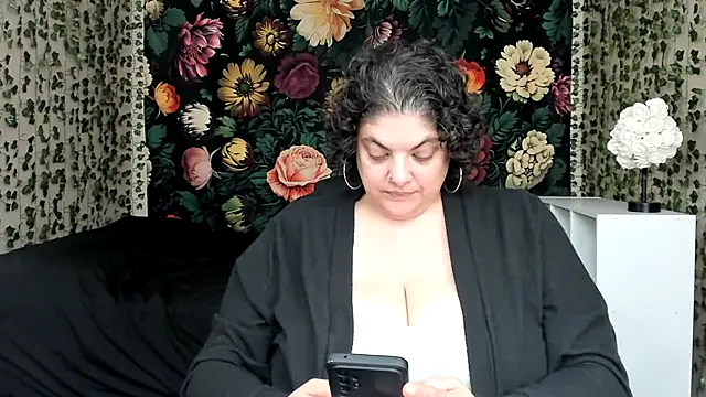 Exotic-Melons online show from 04/08/26, 06:09