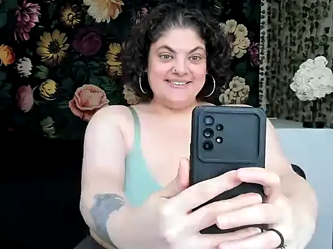 Exotic-Melons online show from 05/20/26, 05:21