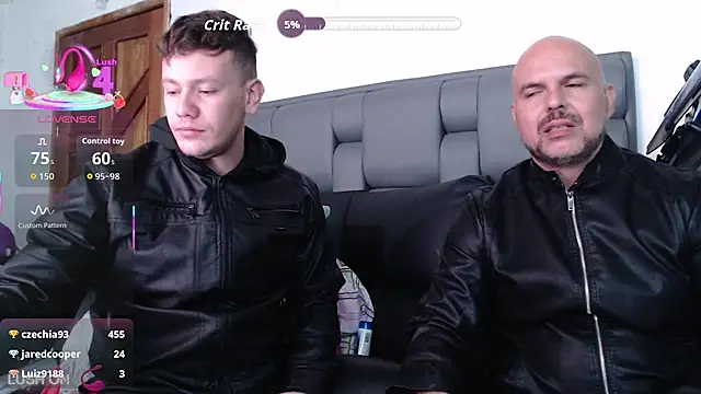 Snapshot of simon_and_david chatting on 09/25/25, 08:20 simon and david online show from 09/25/25, 08:20