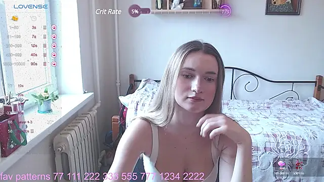 Hot Rhaenyra online show from 03/11/25, 12:06