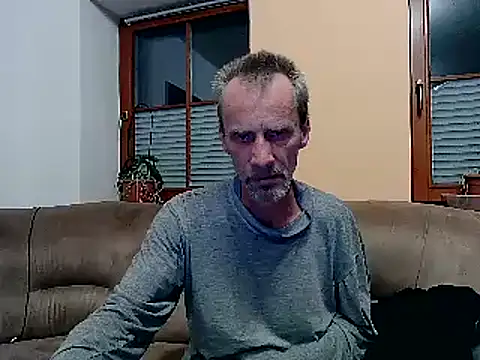 Snapshot of xxBareBabyxx chatting on 10/24/25, 08:30 xxBareBabyxx online show from 10/24/25, 08:30