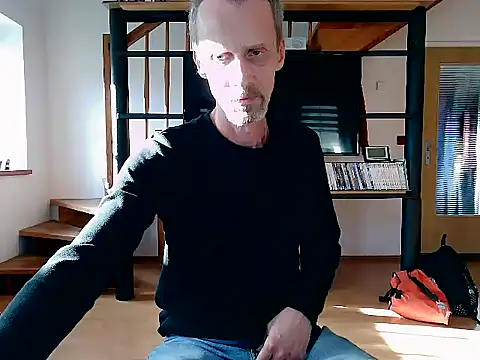 Snapshot of xxBareBabyxx chatting on 10/29/25, 12:48 xxBareBabyxx online show from 10/29/25, 12:48