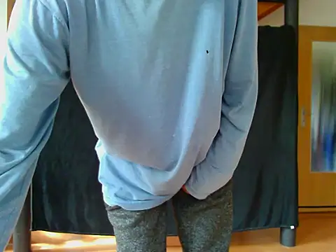 Snapshot of xxBareBabyxx chatting on 09/09/25, 11:30 xxBareBabyxx online show from 09/09/25, 11:30