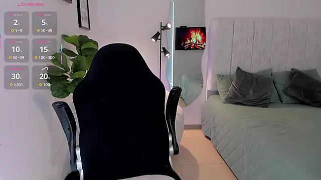 AmyWood online show from 03/09/26, 06:22