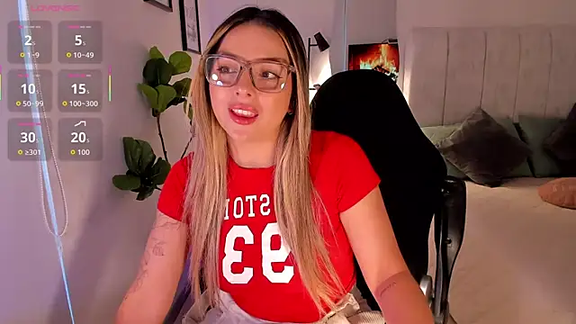 AmyWood online show from 04/18/26, 11:12