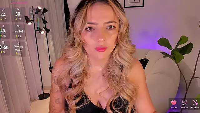 AmyWood online show from 02/14/26, 02:06