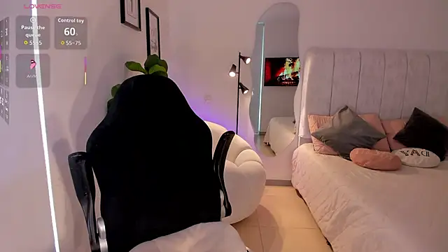 AmyWood online show from 03/28/26, 10:00