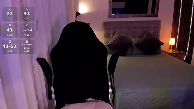 Snapshot of AmyWood chatting on 11/20/25, 01:12 AmyWood online show from 11/20/25, 01:12