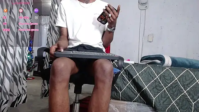 kilian xx online show from 12/14/25, 11:05