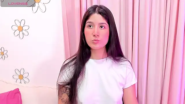 Snapshot of Dulce_andrea__ chatting on 02/16/26, 12:09 Dulce andrea online show from 02/16/26, 12:09