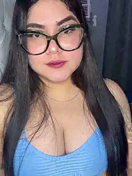 Sofiaa Santos online show from 05/07/26, 10:46