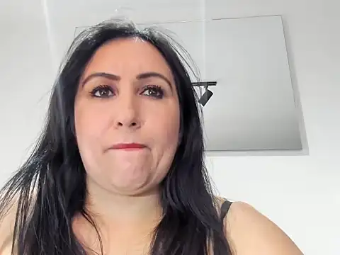 foxy-porn1 online show from 05/27/26, 07:54