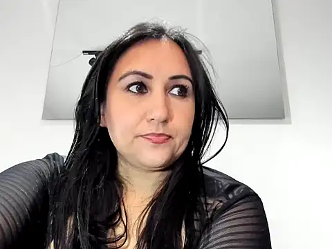 foxy-porn1 online show from 03/28/26, 08:21