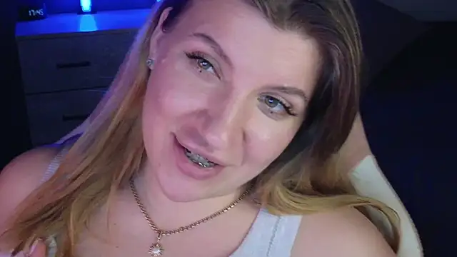 Snapshot of Fairy__Sofia chatting on 01/27/25, 02:46 Fairy Sofia online show from 01/27/25, 02:46