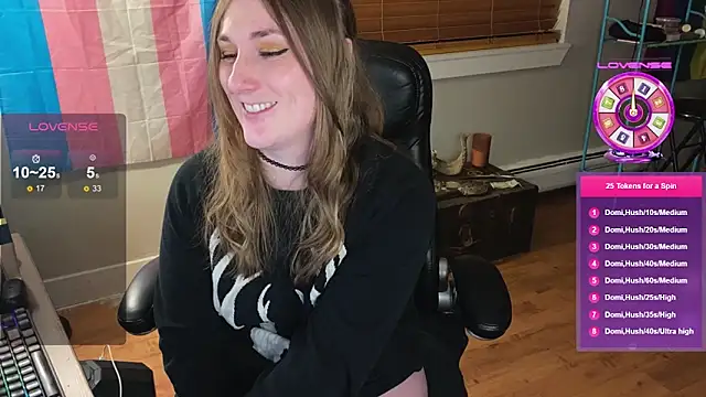 luluvaladon online show from 02/16/26, 05:50