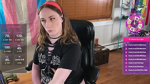 luluvaladon online show from 05/07/26, 04:17