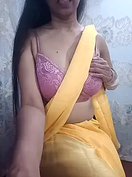 Snapshot of Mini865433 chatting on 02/19/25, 02:33 Mini865433 online show from 02/19/25, 02:33