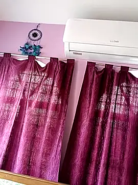 Snapshot of Mini865433 chatting on 03/21/25, 07:00 Mini865433 online show from 03/21/25, 07:00