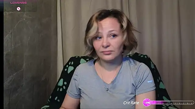 Snapshot of dagny-jo chatting on 01/12/25, 03:49 dagny-jo online show from 01/12/25, 03:49