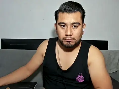 youmanhorny online show from 07/14/26, 02:27