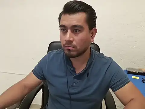 youmanhorny online show from 07/31/26, 06:49