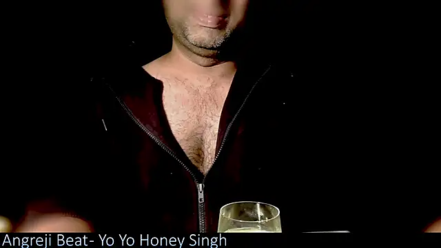  x rated  online show from 04/18/26, 07:07