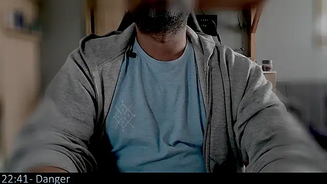  x rated  online show from 01/17/26, 08:18