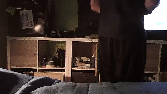 NiceHunter89 online show from 10/21/25, 07:57