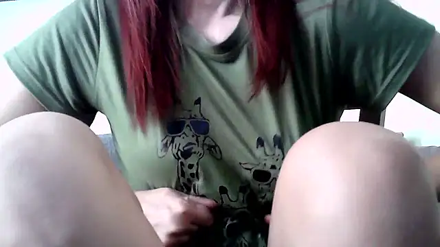 Snapshot of Katesweetkate chatting on 09/10/25, 07:07 Katesweetkate online show from 09/10/25, 07:07