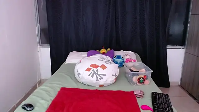 liseth 01hot online show from 03/11/26, 11:04