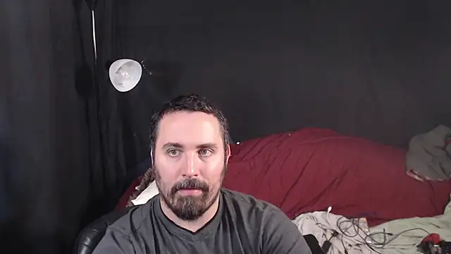 Metalstud online show from 10/26/25, 08:09