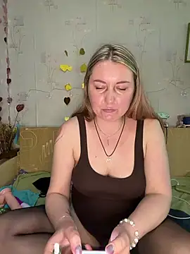 Katti Kissa online show from 05/05/26, 10:07