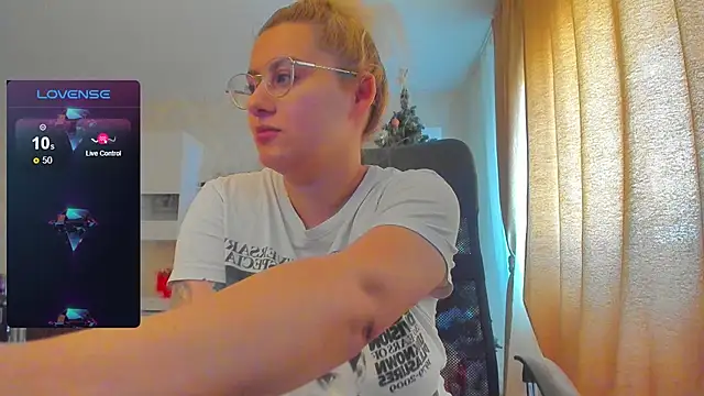 hot evil queen online show from 02/09/25, 09:26