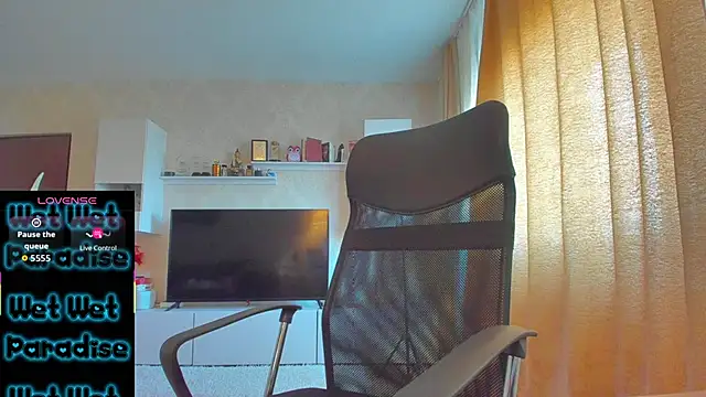 hot evil queen online show from 11/06/25, 09:02