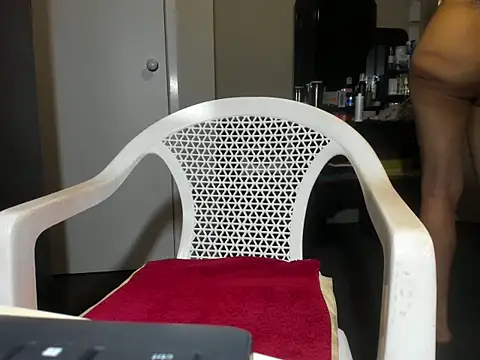 Angelchezcka online show from 11/19/25, 09:42