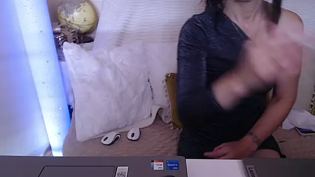 -carla- online show from 09/14/25, 07:53