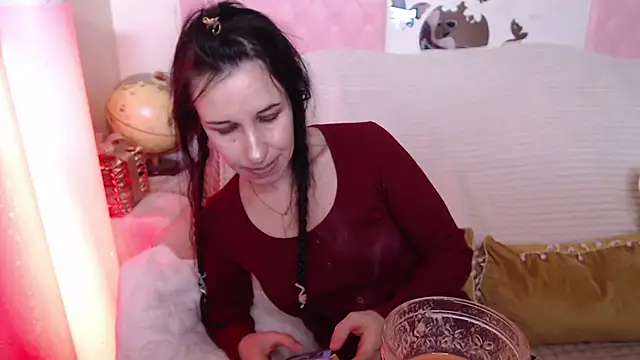 -carla- online show from 02/26/26, 06:35