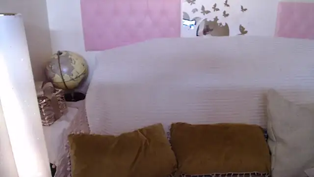 -carla- online show from 03/19/26, 06:24