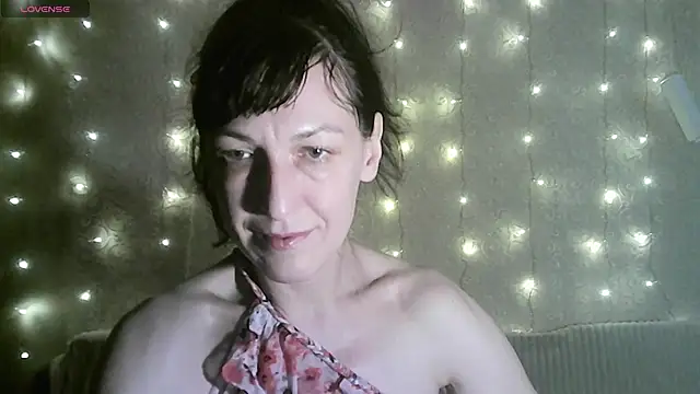 Snapshot of MarieODahliaS chatting on 01/09/26, 11:39 MarieODahliaS online show from 01/09/26, 11:39